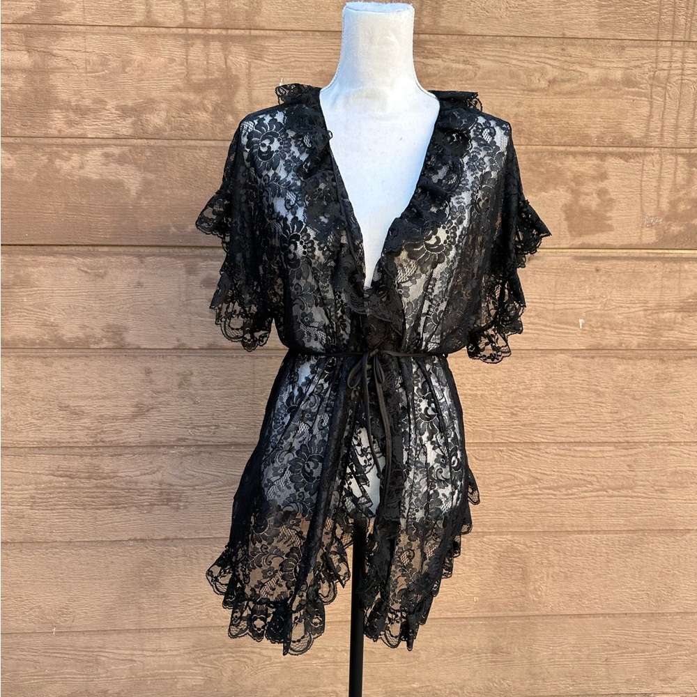 Vintage Fredrick’s of Hollywood black lace robe